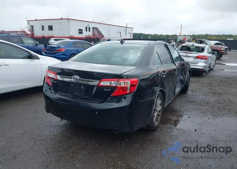 2012 Toyota Camry Xle z USA, uszkodzony, nr VIN 4T1BF1FK5CU551796